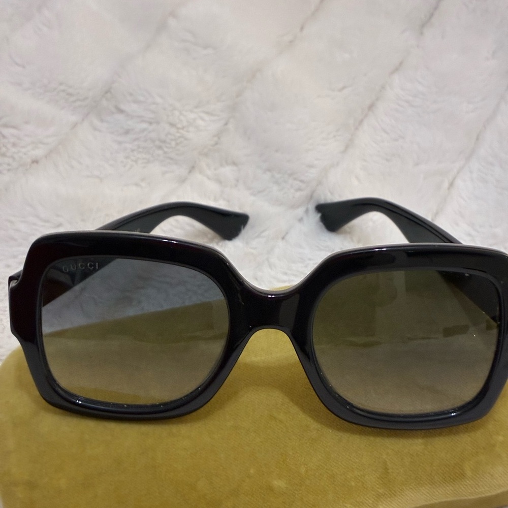 Gucci Black Square Sunglasses for Women